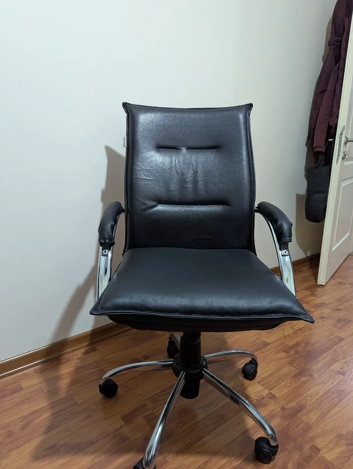 صندلی اداری|مبلمان اداری|تهران, مجیدآباد|دیوار