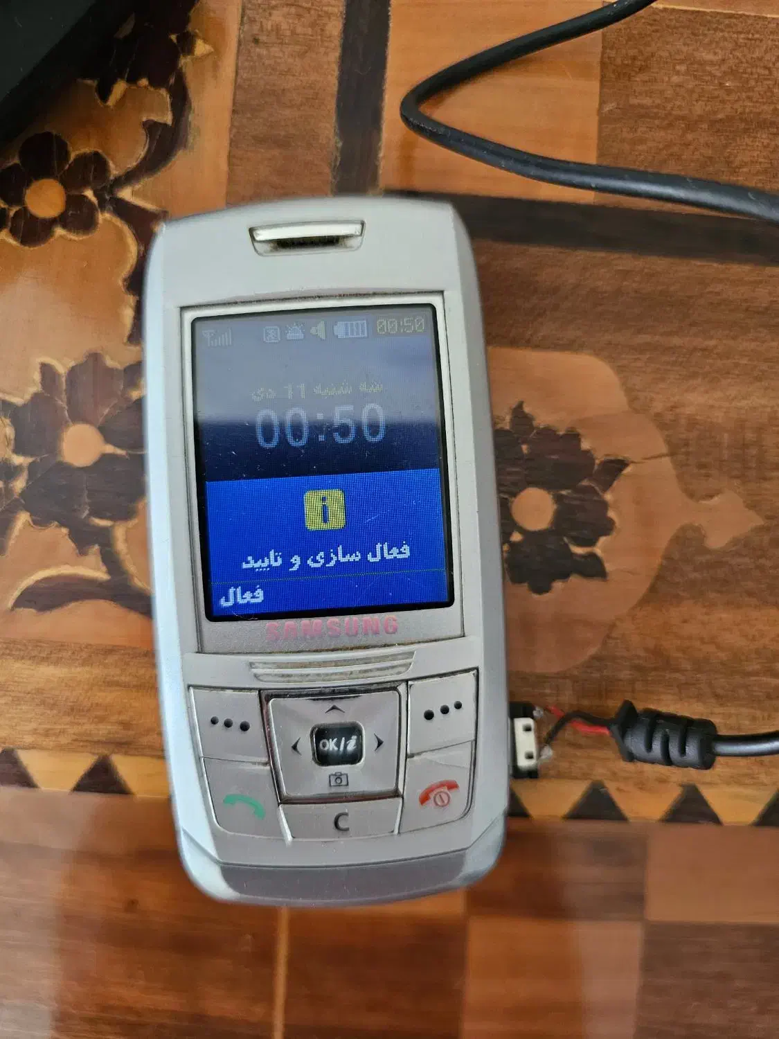 گوشی سامسونگ کشویی مدل E250|موبایل|اصفهان, باغ نگاره|دیوار