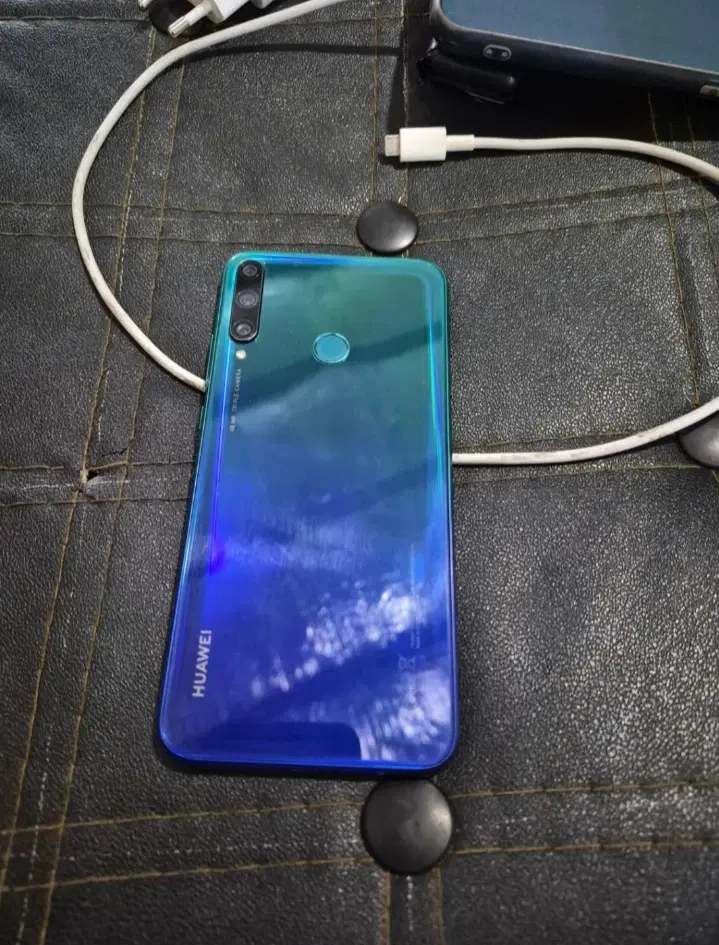 Y7 P|موبایل|یاسوج, |دیوار