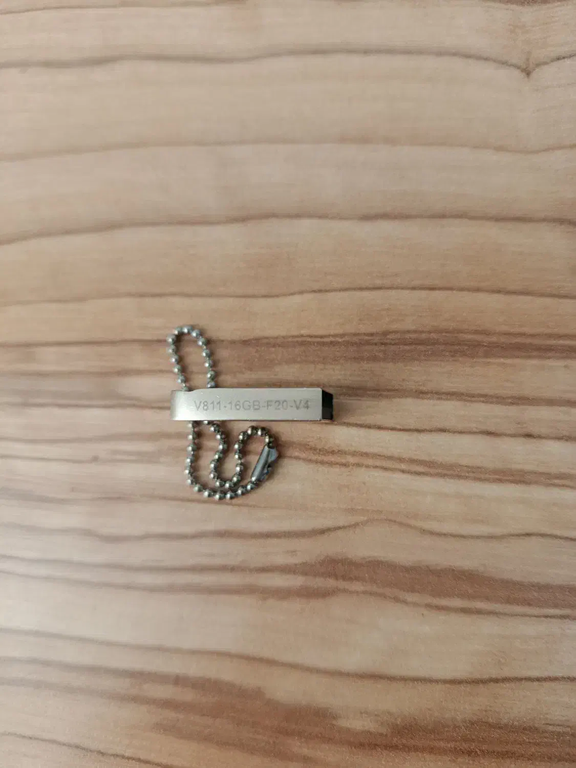 فلش مموری وریتی ۱۶ گیگ در حد نو|لوازم جانبی موبایل و تبلت|سرپل ذهاب, |دیوار