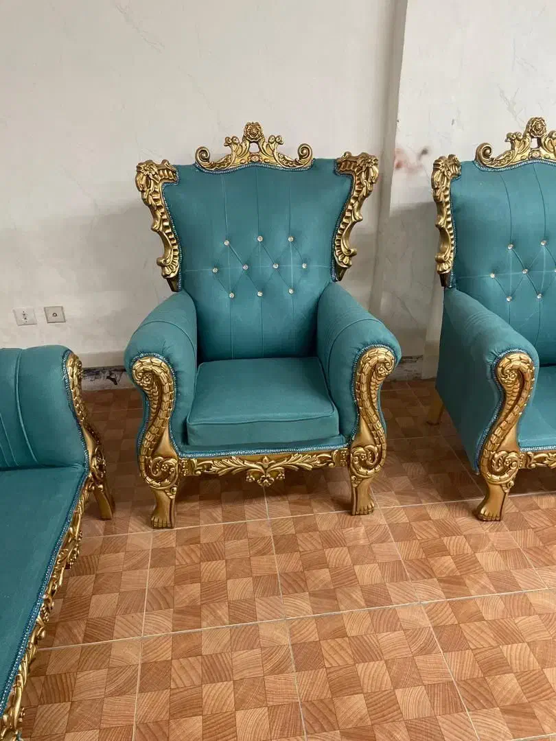 مبل النا . بلک فرایدی واقعی|حراج|اصفهان, دهنو|دیوار