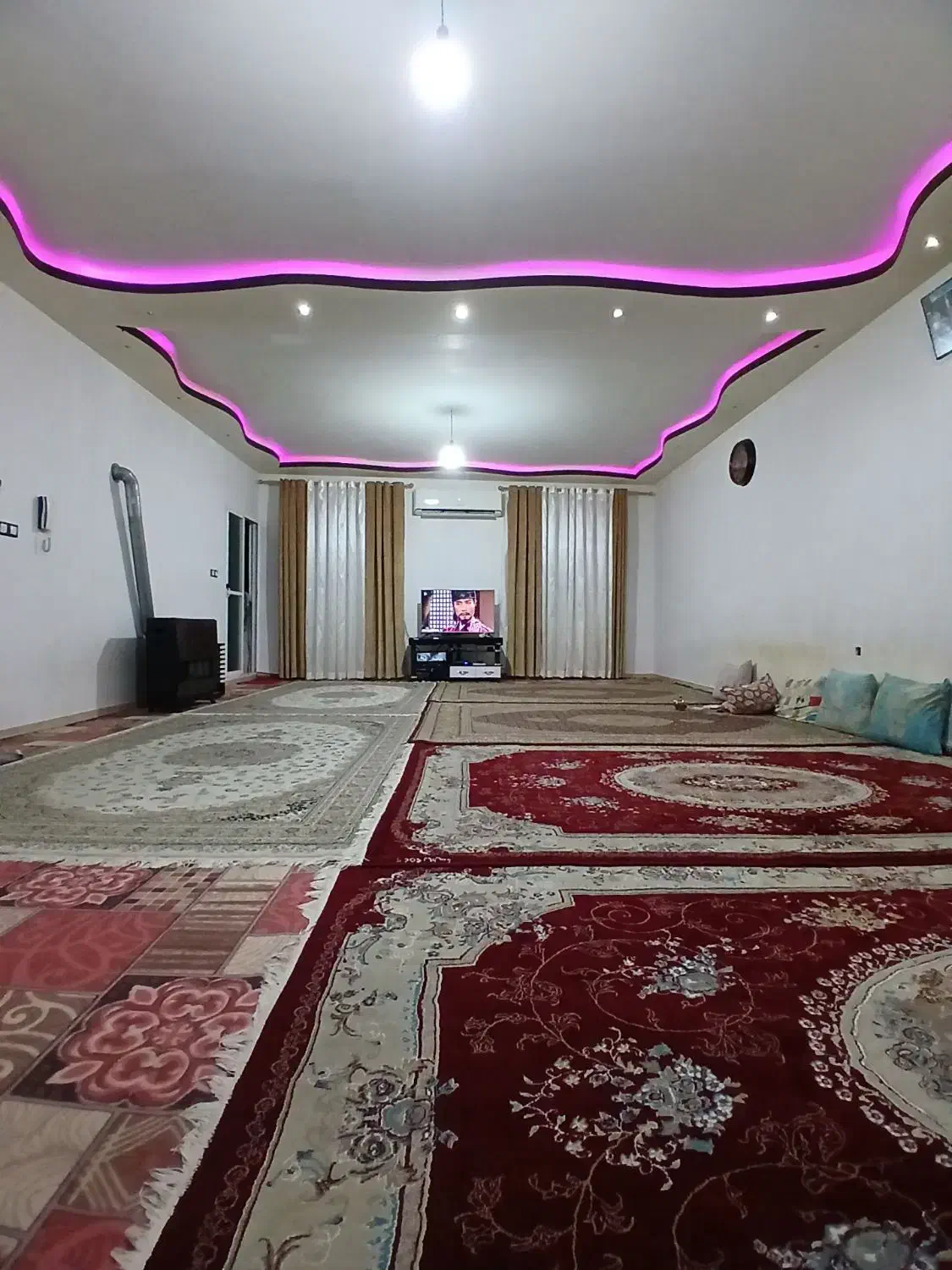 آپارتمان طبقه اول ۱۳۰متری/پارکینگ اختصاصی/تک واحده|فروش آپارتمان|رشت, پاره بیجار|دیوار