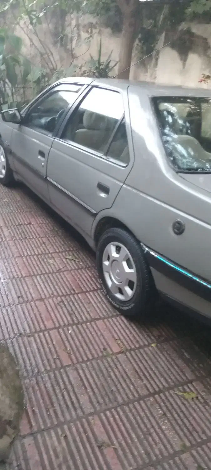 ۱۶۰۰هیرولیک.دوگانه|خودرو کلاسیک|رشت, فلسطین|دیوار