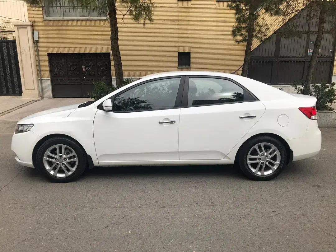 سراتو مونتاژ سایپا اتوماتیک ۲۰۰۰ آپشنال مدل ۹۵|خودرو سواری و وانت|مشهد, سید رضی|دیوار