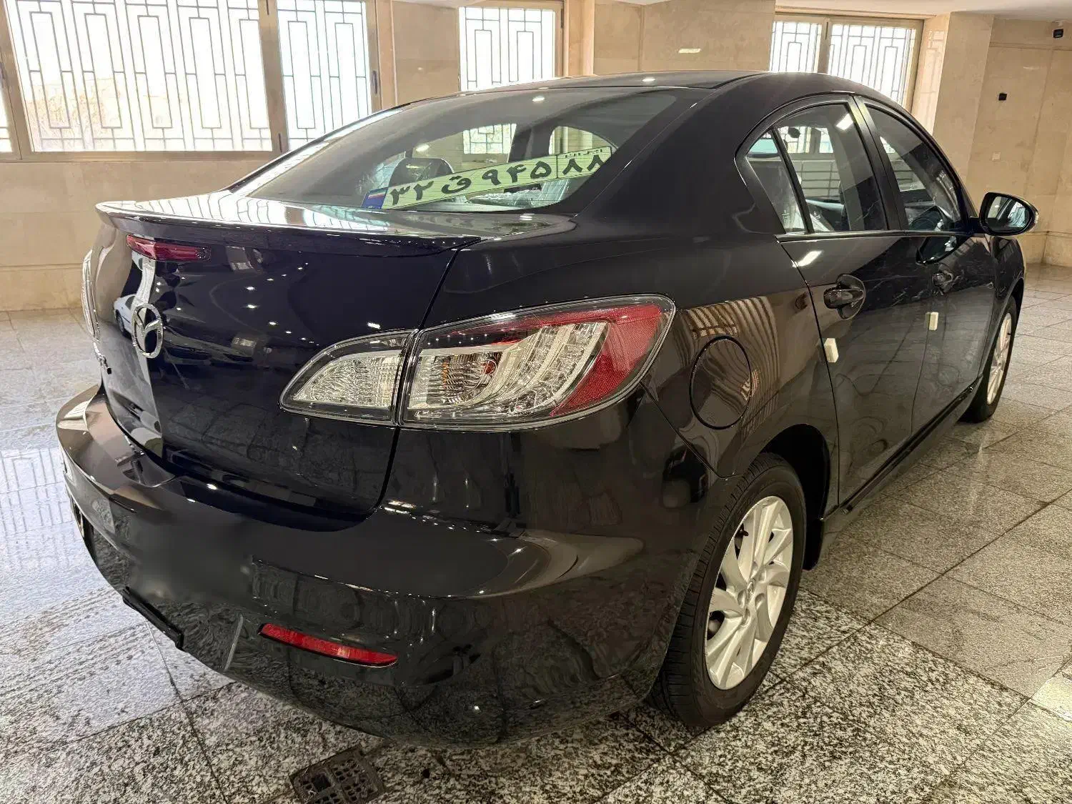 مزدا ۳ مدل۹۸ترخیص۱۴۰۰(تنهانمونه صفرمشکی)کاملاخانگی|خودرو سواری و وانت|تهران, جردن|دیوار