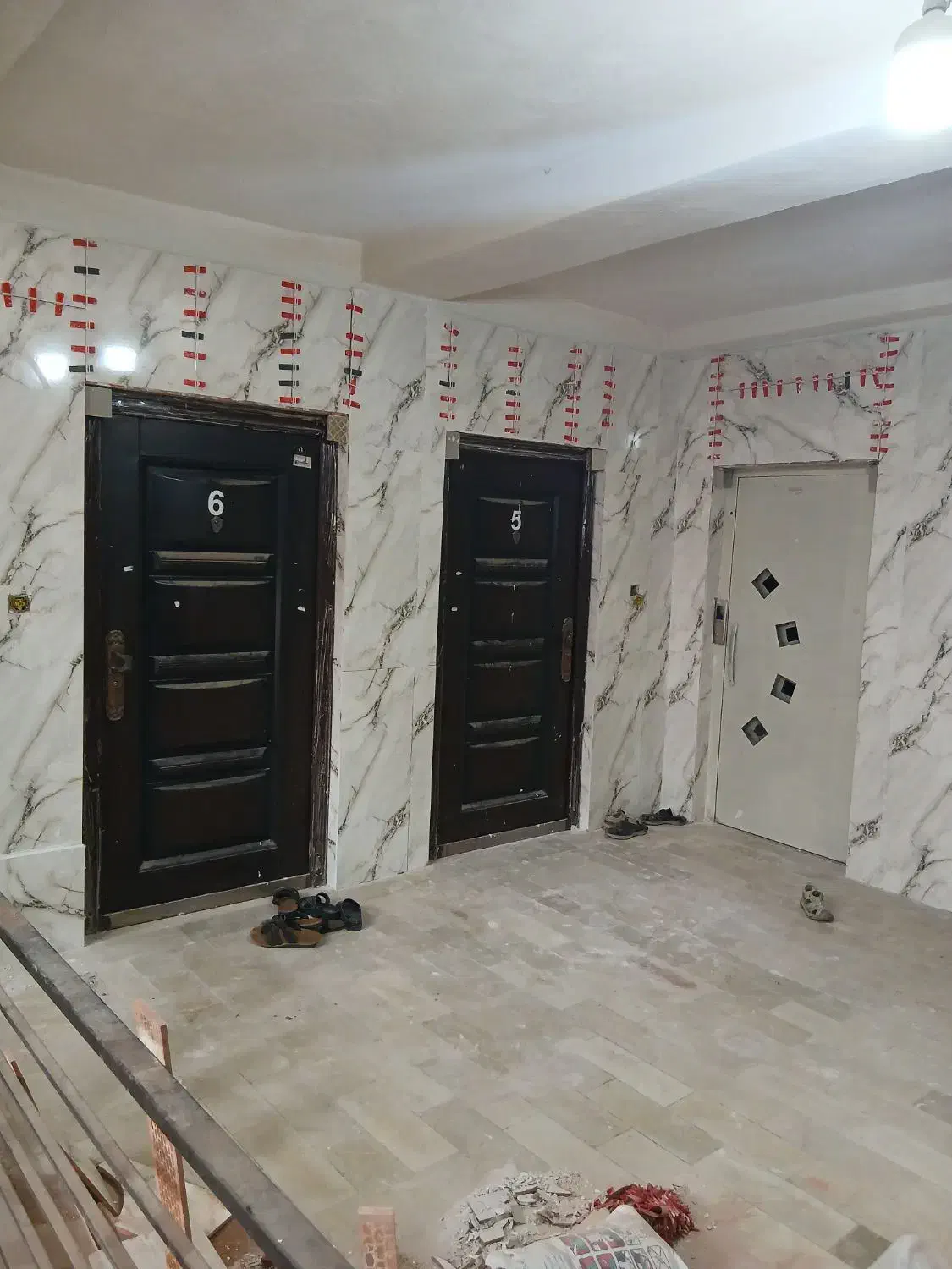 کاشی و سرامیک|خدمات پیشه و مهارت|بندرعباس, |دیوار