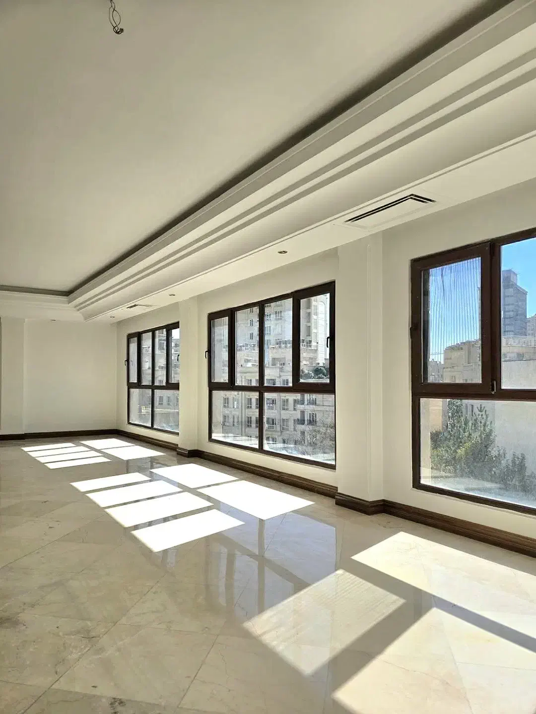 زعـفـرانـیــه ( برج باغ ) 270 متر|اجارهٔ آپارتمان|تهران, زعفرانیه|دیوار