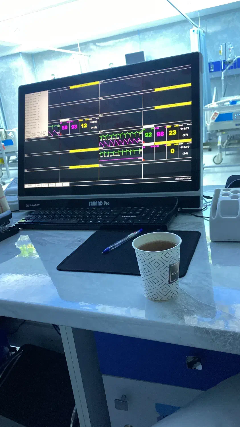 دکتر زنان و مامایی|خدمات آرایشگری و زیبایی|تهران, فلسطین (میدان انقلاب)|دیوار