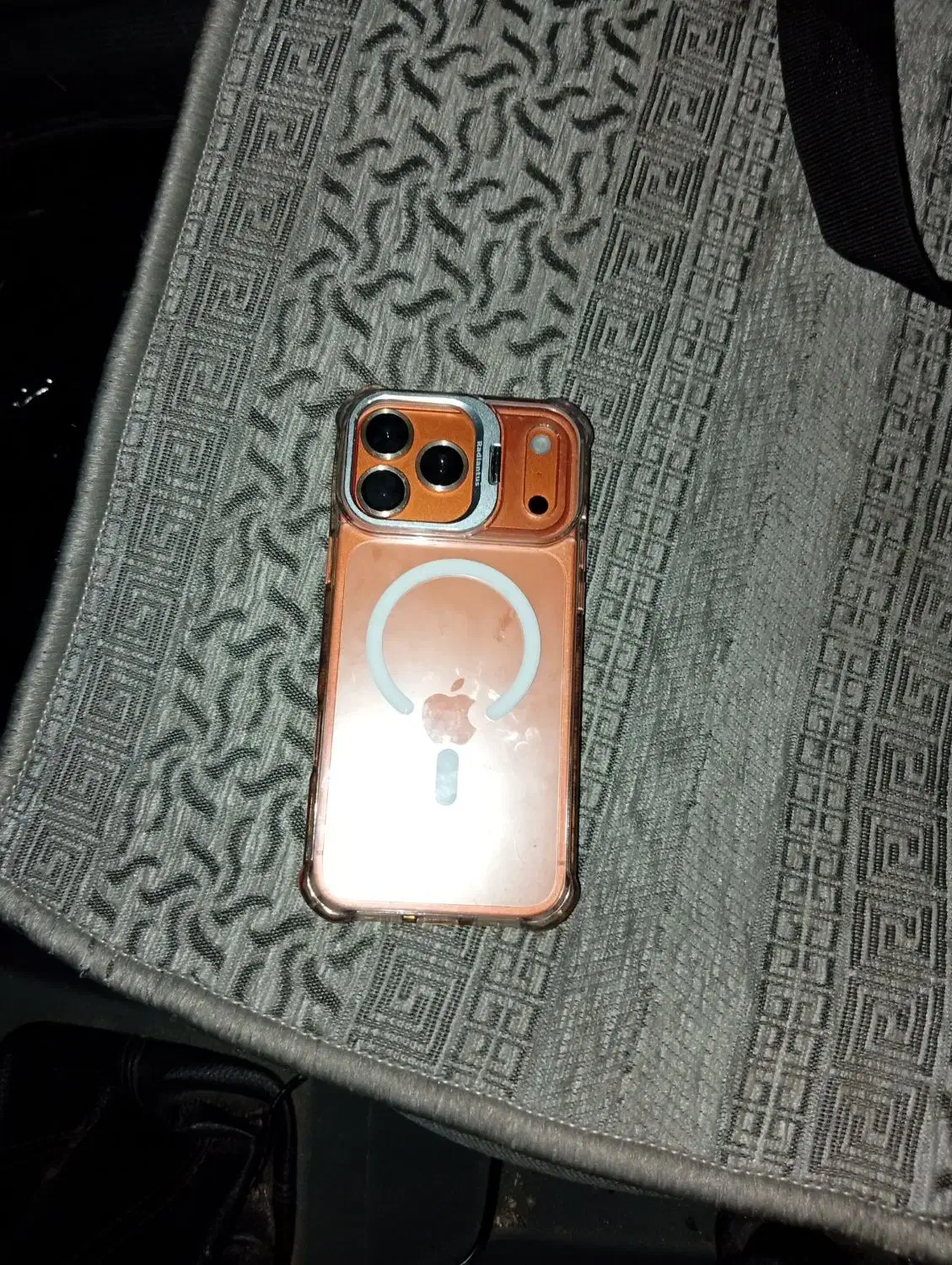 آیفون|موبایل|یزد, |دیوار