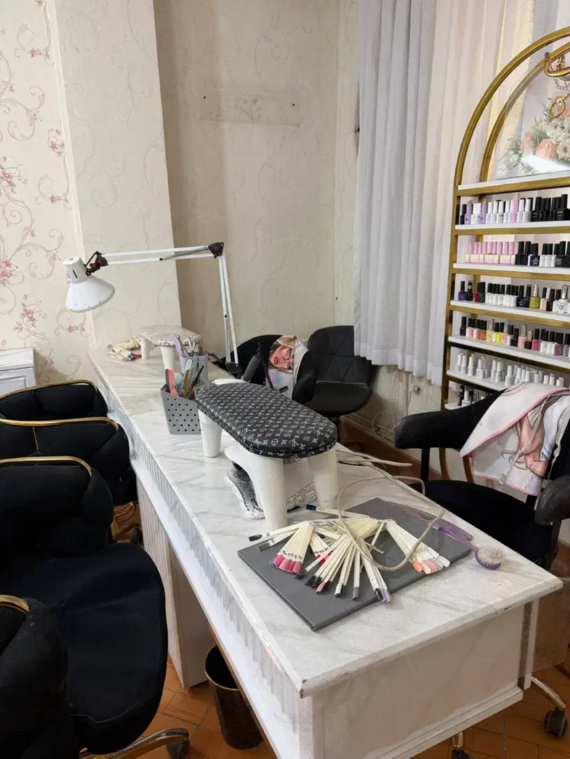 اجاره میز ناخن و مژه|خدمات آرایشگری و زیبایی|تهران, شهرک ولیعصر جنوبی|دیوار
