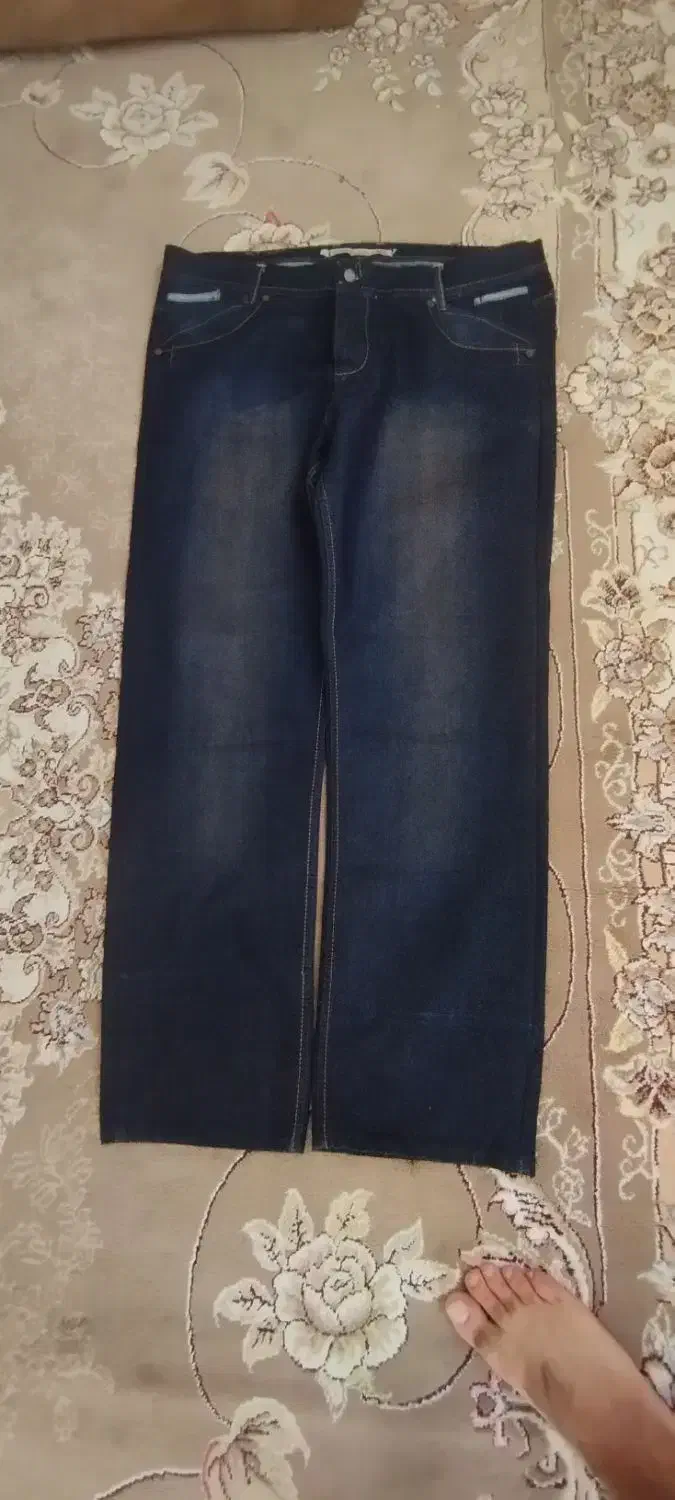 شلوار لی|لباس|مشهد, رباط طرق|دیوار