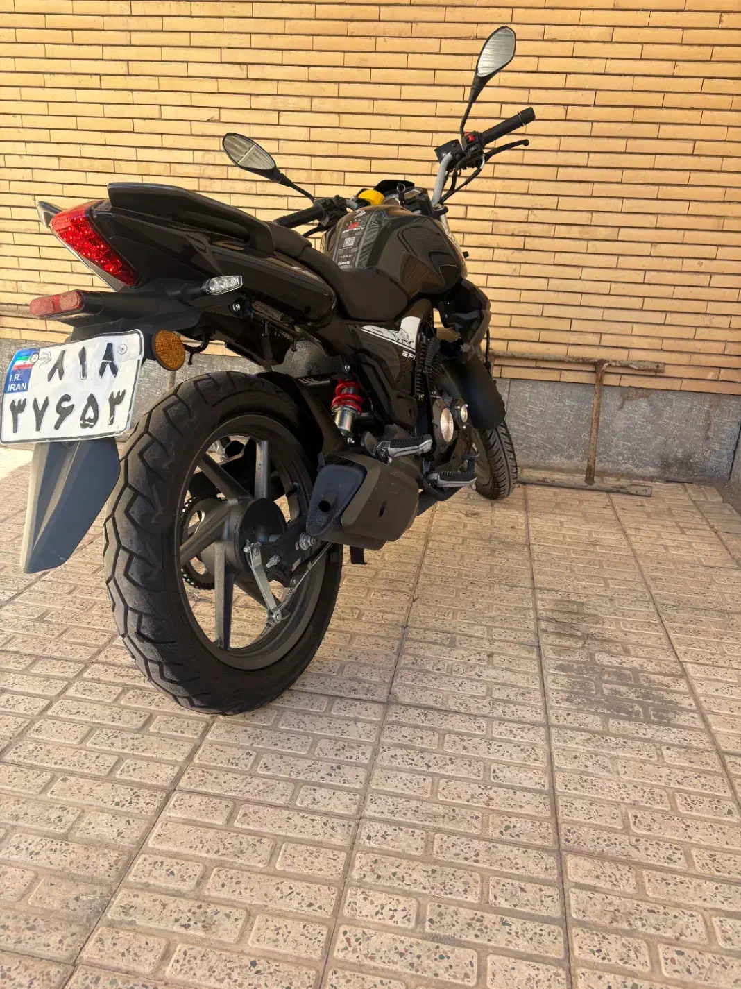 موتور بنلی ۱۵۰ ۴۰۳|موتورسیکلت|کرمان, |دیوار