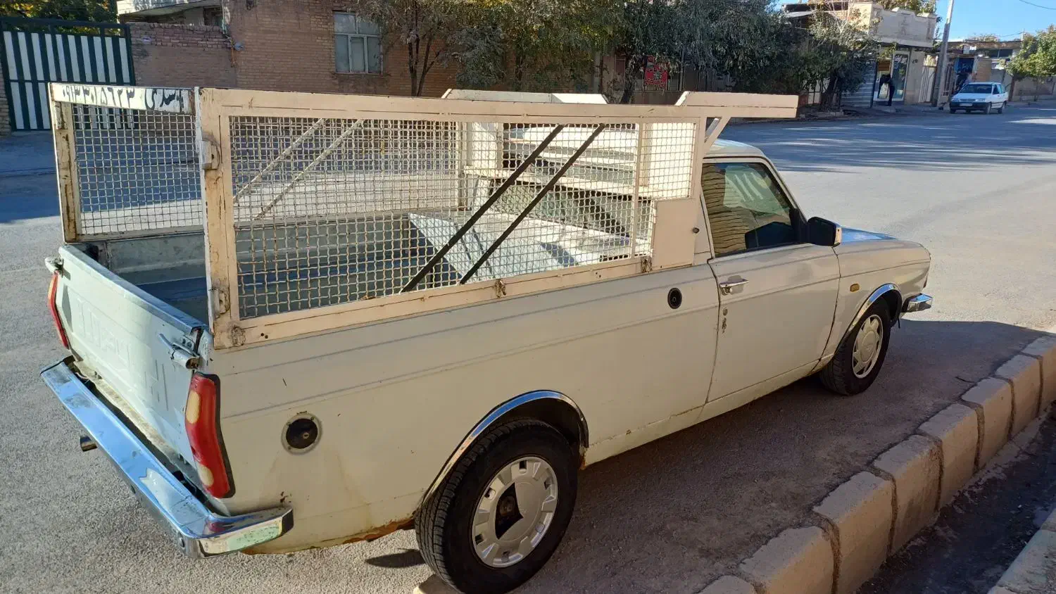 پیکان وانت دوگانه سوزانژکتور۸۲|خودرو سواری و وانت|داران, |دیوار