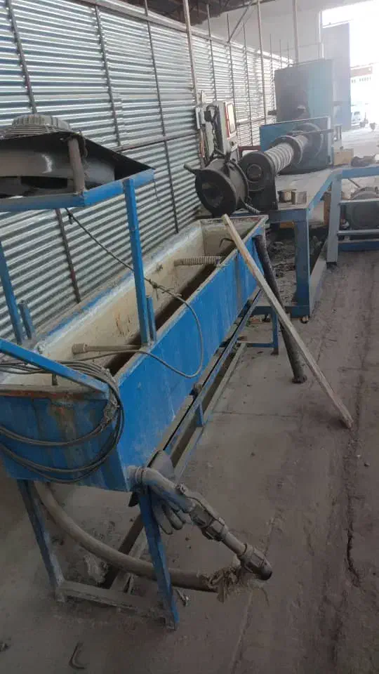 شیراز روستای گچی|ماشین‌آلات صنعتی|شیراز, گچی|دیوار