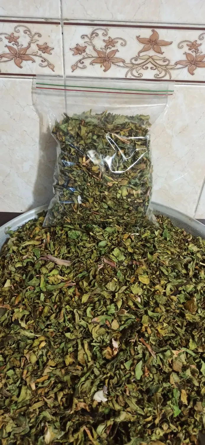 سبزی خشک شده (والک ) اصل و با عطر طعم بی نظیر|خوردنی و آشامیدنی|تهران, تجریش|دیوار