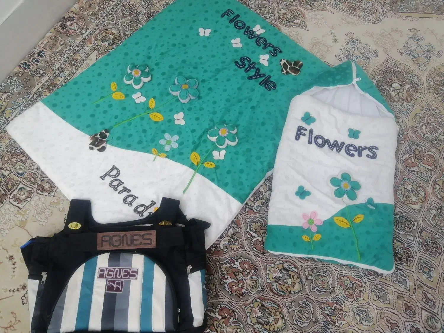 سیسمونی|کفش و لباس بچه|مشهد, سجادیه|دیوار