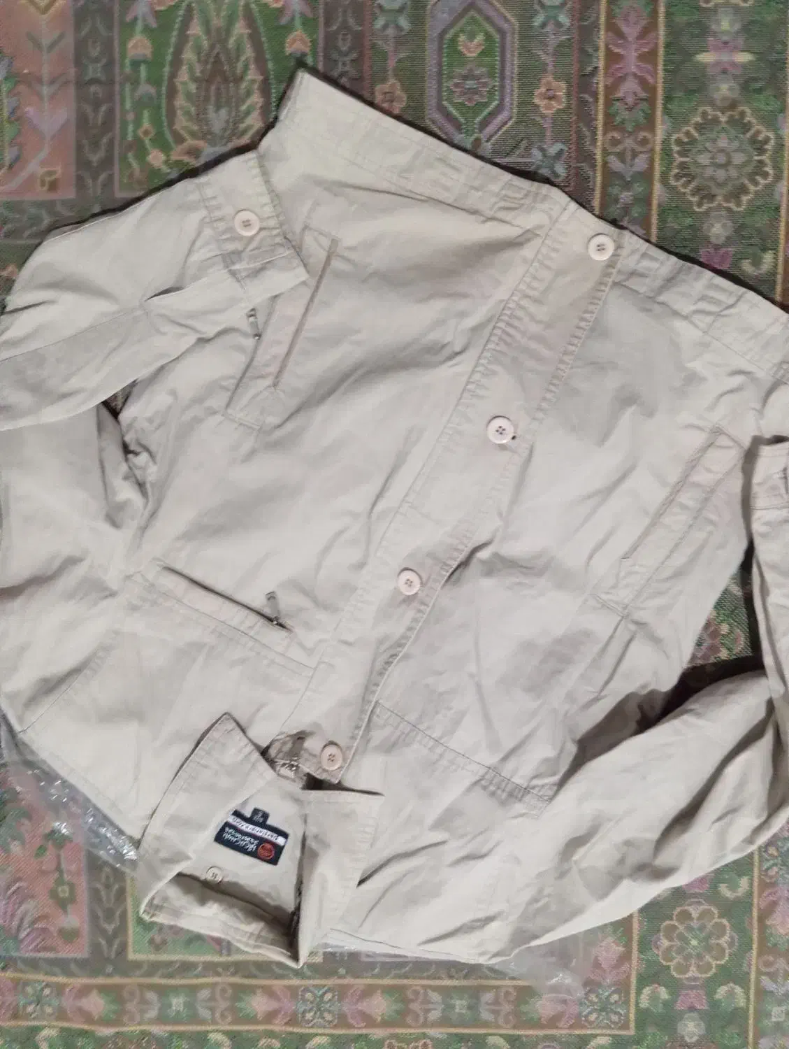 کاپشن نو|لباس|بندر کنگان, |دیوار