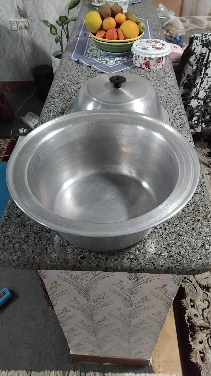 قابلمه روحی و تفلون|ظروف پخت‌وپز|آستانه اشرفیه, |دیوار