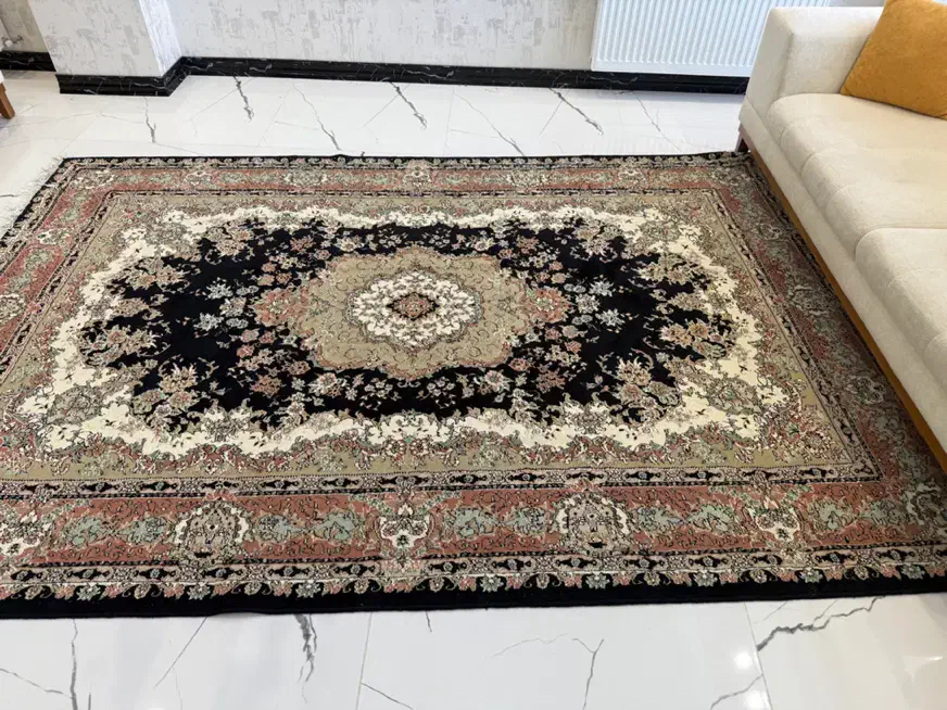 فرش ماشینی ۷۰۰شانه شش متری|فرش|اردبیل, |دیوار