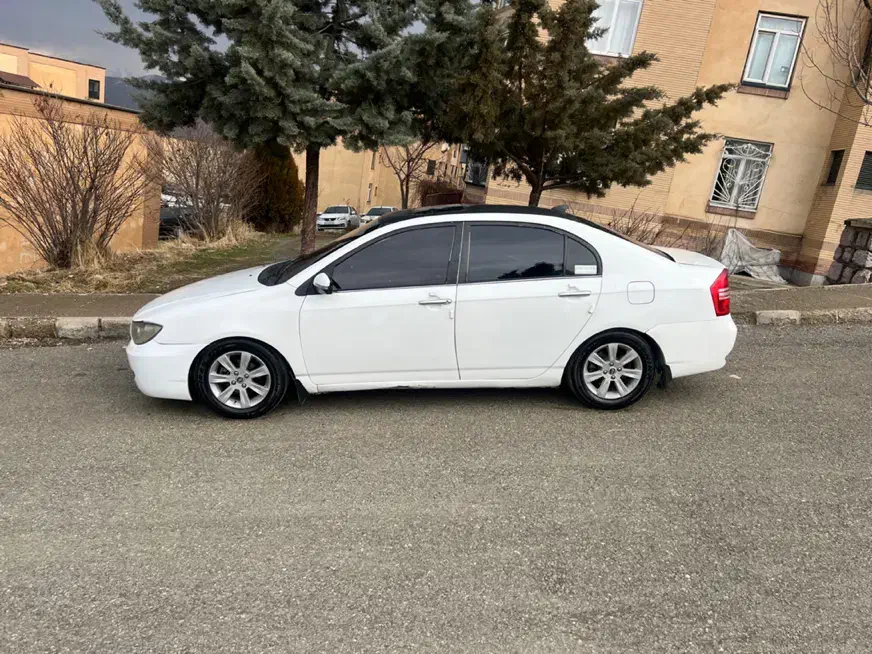 لیفان ۶۲۰|خودرو سواری و وانت|سنندج, |دیوار