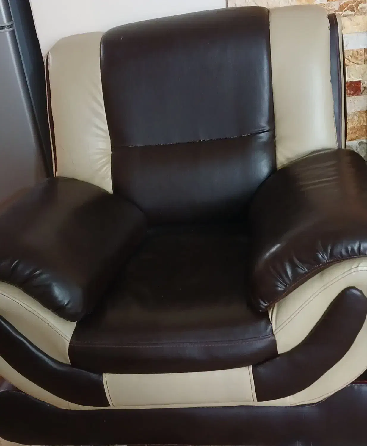 مبل چرم|مبلمان خانگی و میز عسلی|خرم‌آباد, |دیوار