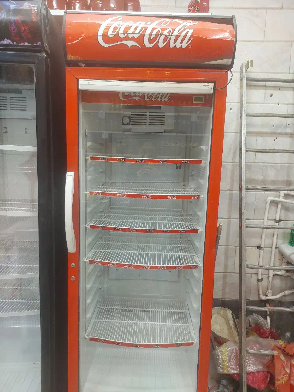 ۳ عدد باهم ۶۵ میلیون و ۱ میز استیل|فروشگاه و مغازه|تهران, دردشت|دیوار