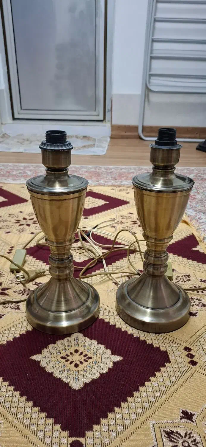 آباژور یک جفت سالم در حد نوع|چراغ خواب و آباژور|آستارا, |دیوار