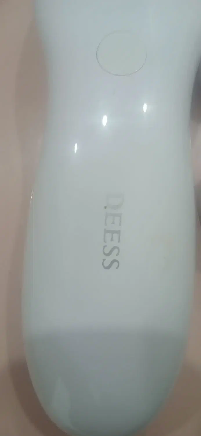 دستگاه لیزر خانگی سه کاره|آرایشگاه و سالنهای زیبایی|بروجرد, |دیوار