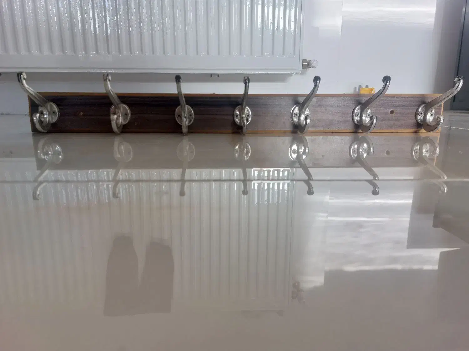 رخت آویز|بندرخت و رخت‌آویز|تبریز, |دیوار