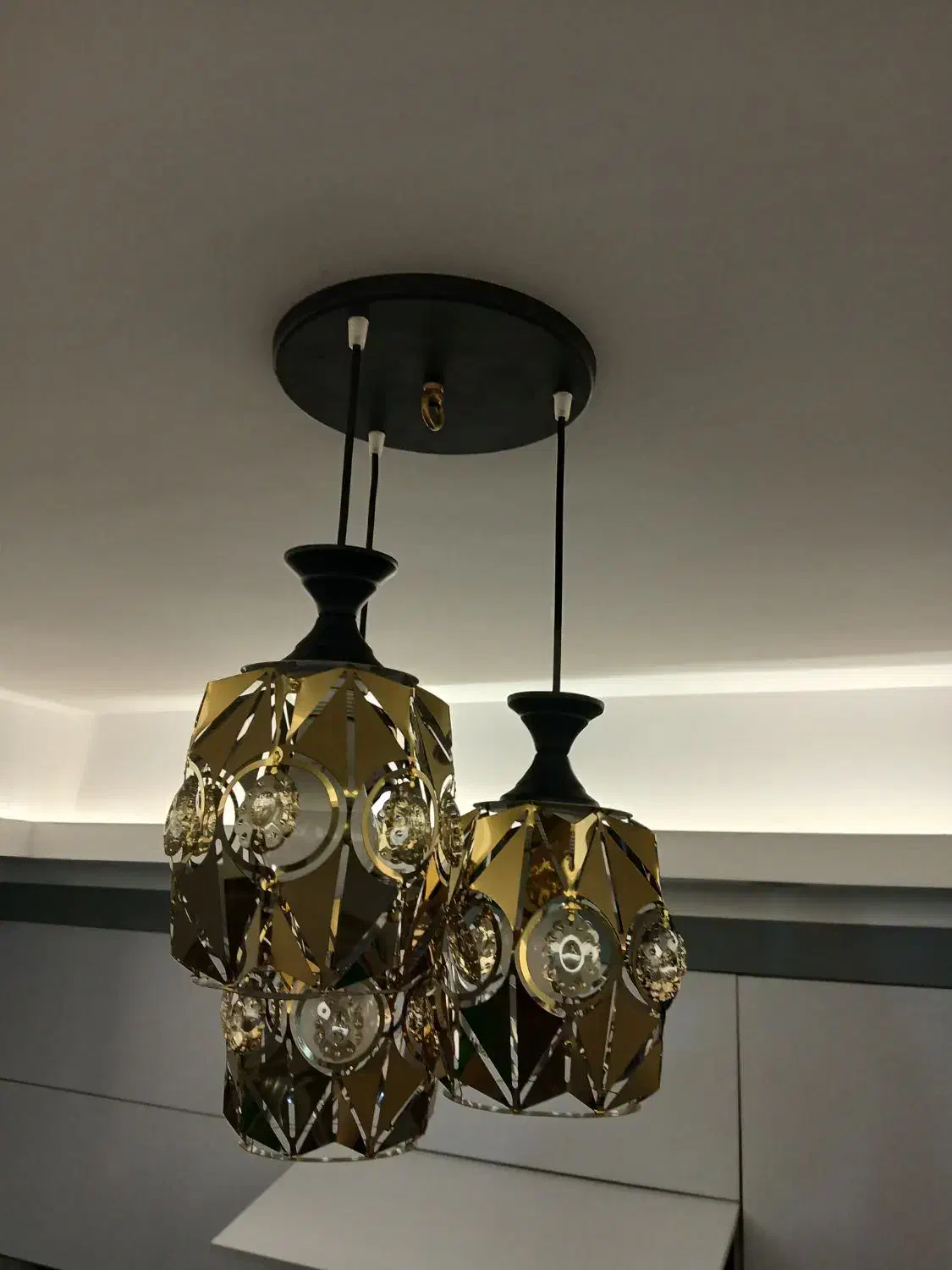 لوستر  سه شاخه نو|لوستر و چراغ آویز|سهند, |دیوار