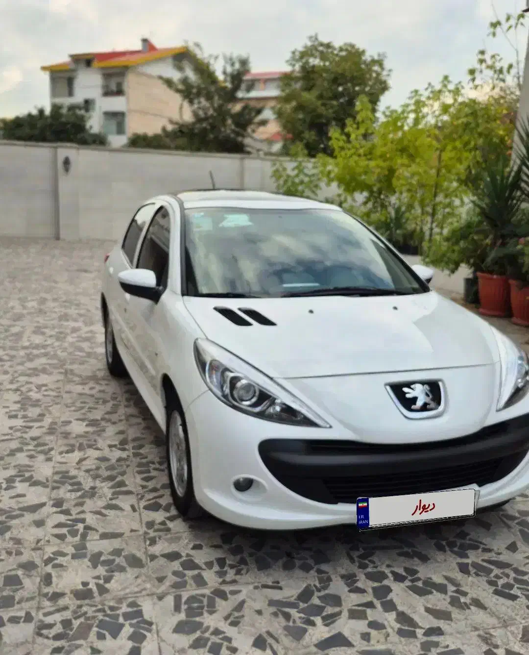 207i پاناروما مدل 1402 بدون رنگ و ضربه|خودرو سواری و وانت|رشت, فلسطین|دیوار