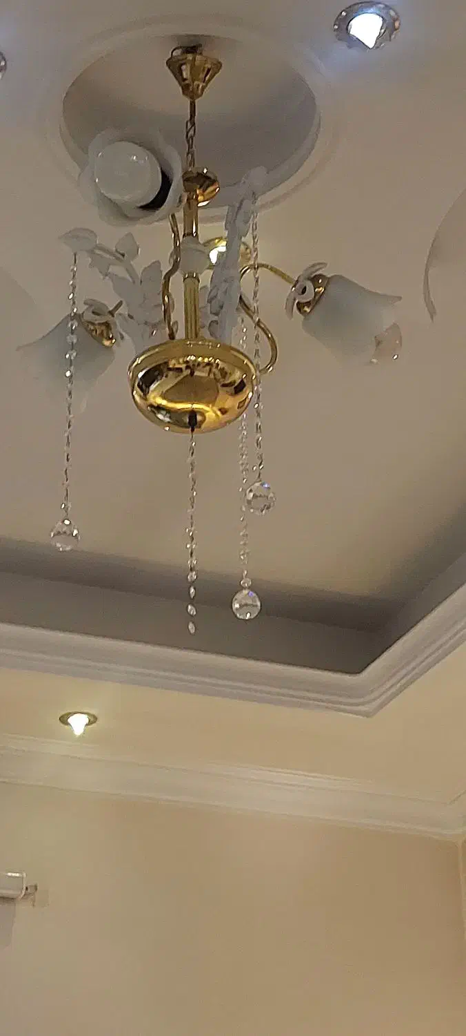 لوستر سه شاخه|لوستر و چراغ آویز|فردیس, شهرک راه آهن|دیوار