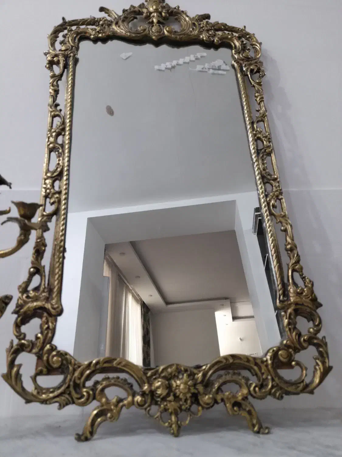 فروش آینه شمعدان برنز قدیمی و اصل|کلکسیون اشیاء عتیقه|شوش, |دیوار