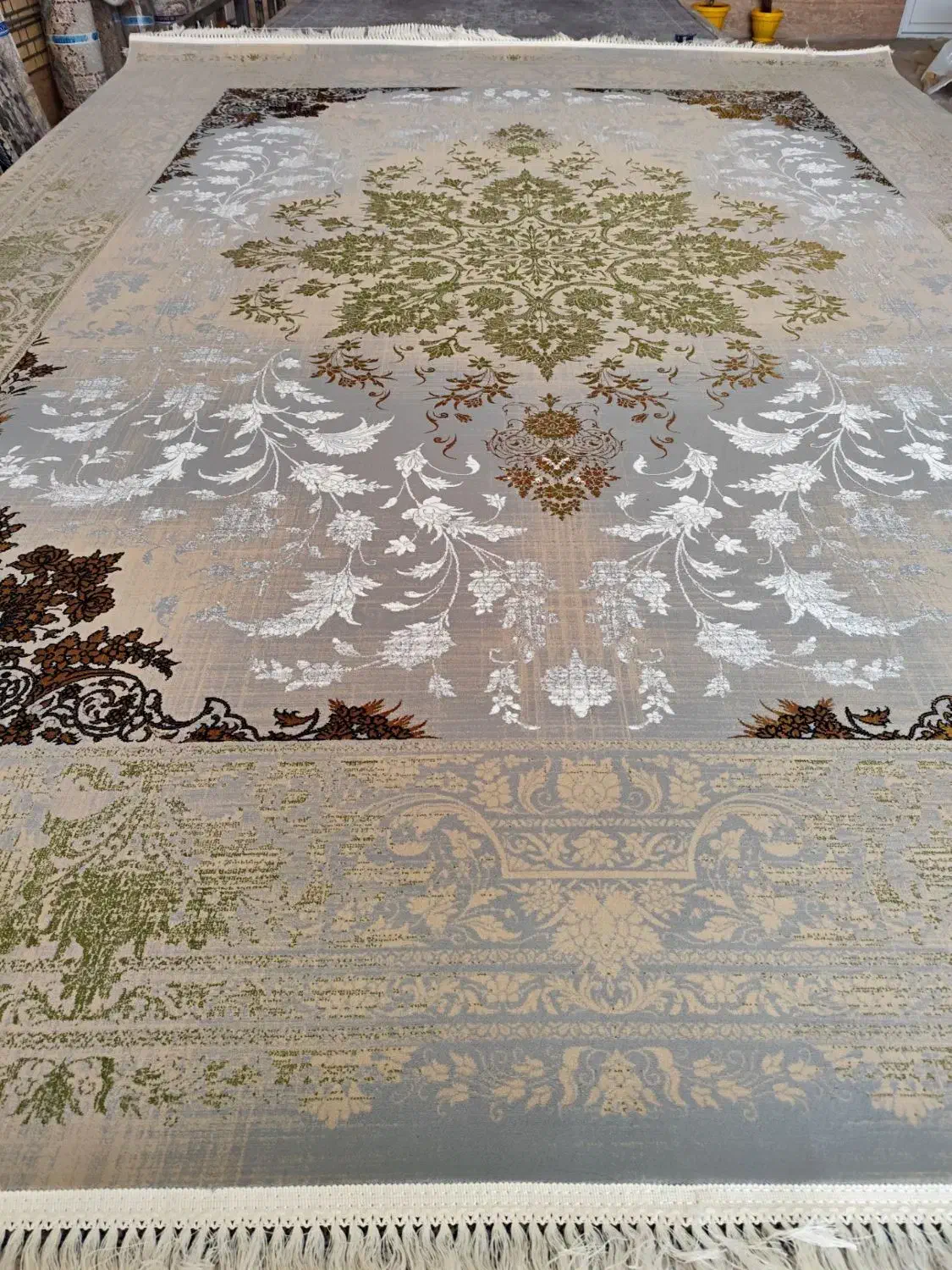 فرش جهان ب قیمت کارخانه بخرید|فرش|سبزوار, باهنر|دیوار