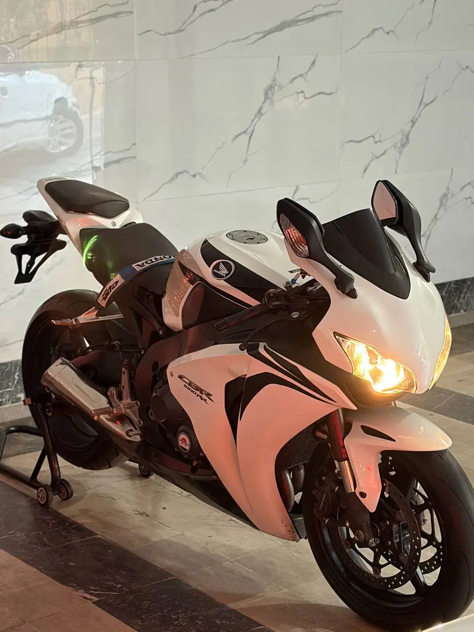 cbr1000|موتورسیکلت|تهران, خاک سفید|دیوار