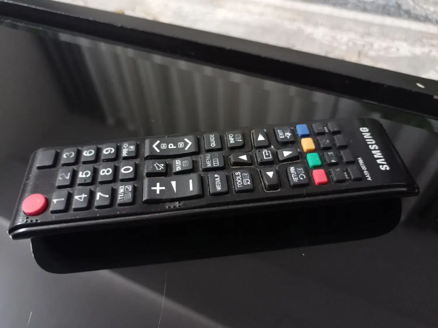 تلویزیون ال ای دی سامسونگ|تلویزیون و پروژکتور|ساوه, |دیوار