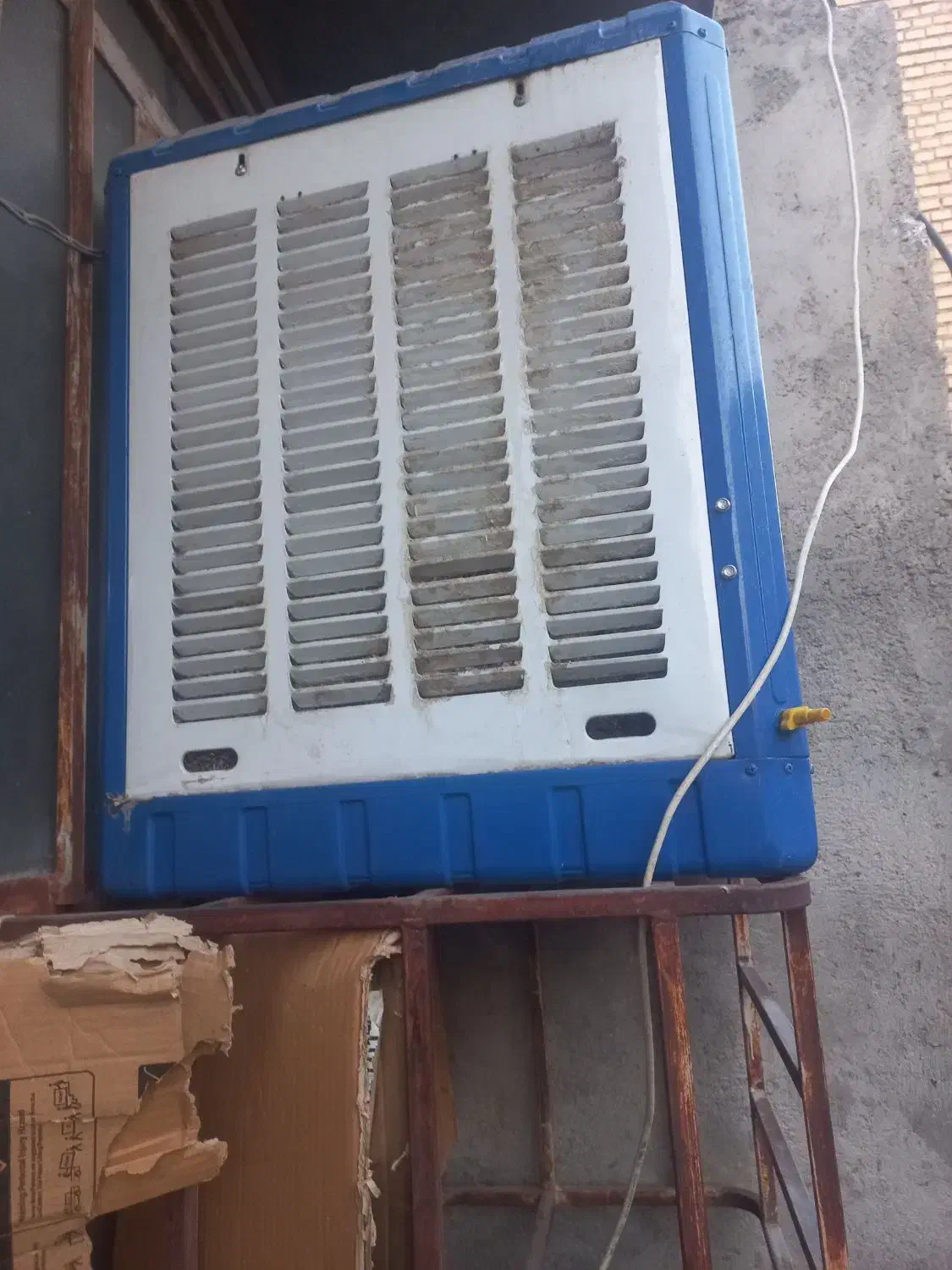 کولر آبی|کولر آبی|اندیمشک, |دیوار