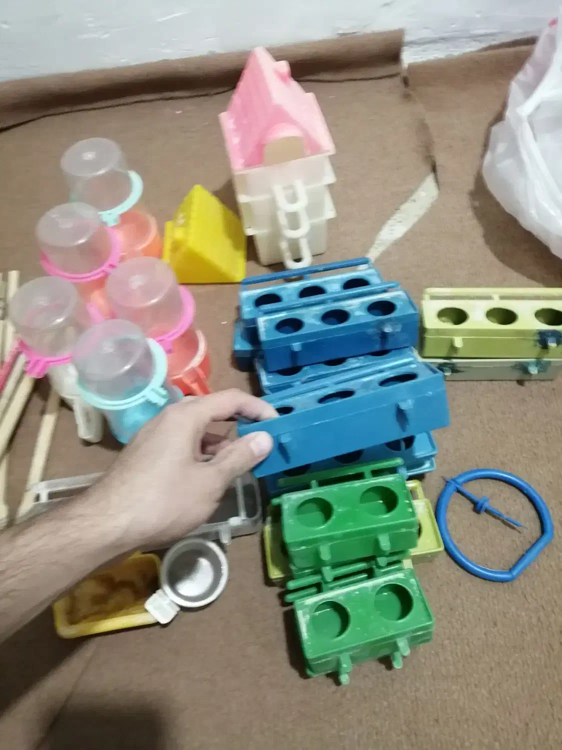 جادونی جاآبی نی لونه فنچ مرغ عشق فنچ سهره|لوازم جانبی حیوانات|قدس, شهر‌قدس|دیوار