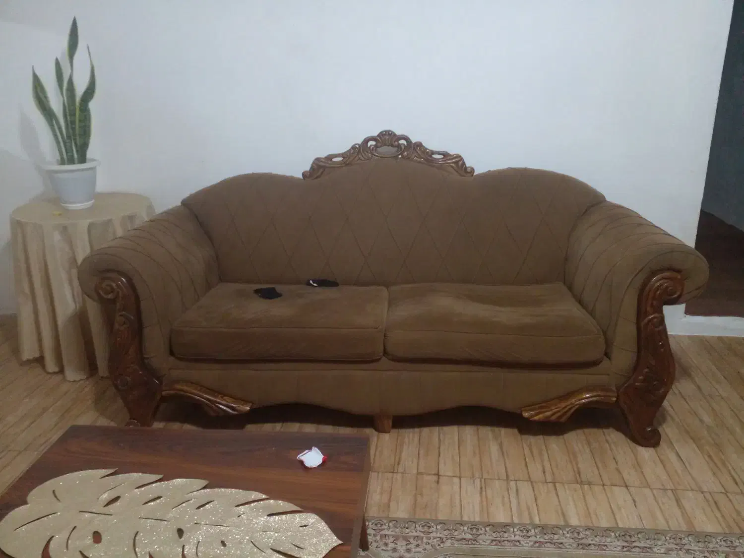 مبل ۷ نفره|مبلمان خانگی و میز عسلی|سیاهکل, |دیوار