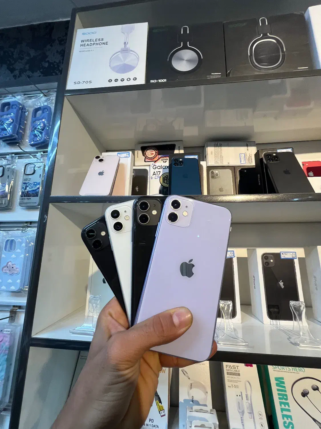 ایفون ۱۱ نرمال|موبایل|گرگان, |دیوار