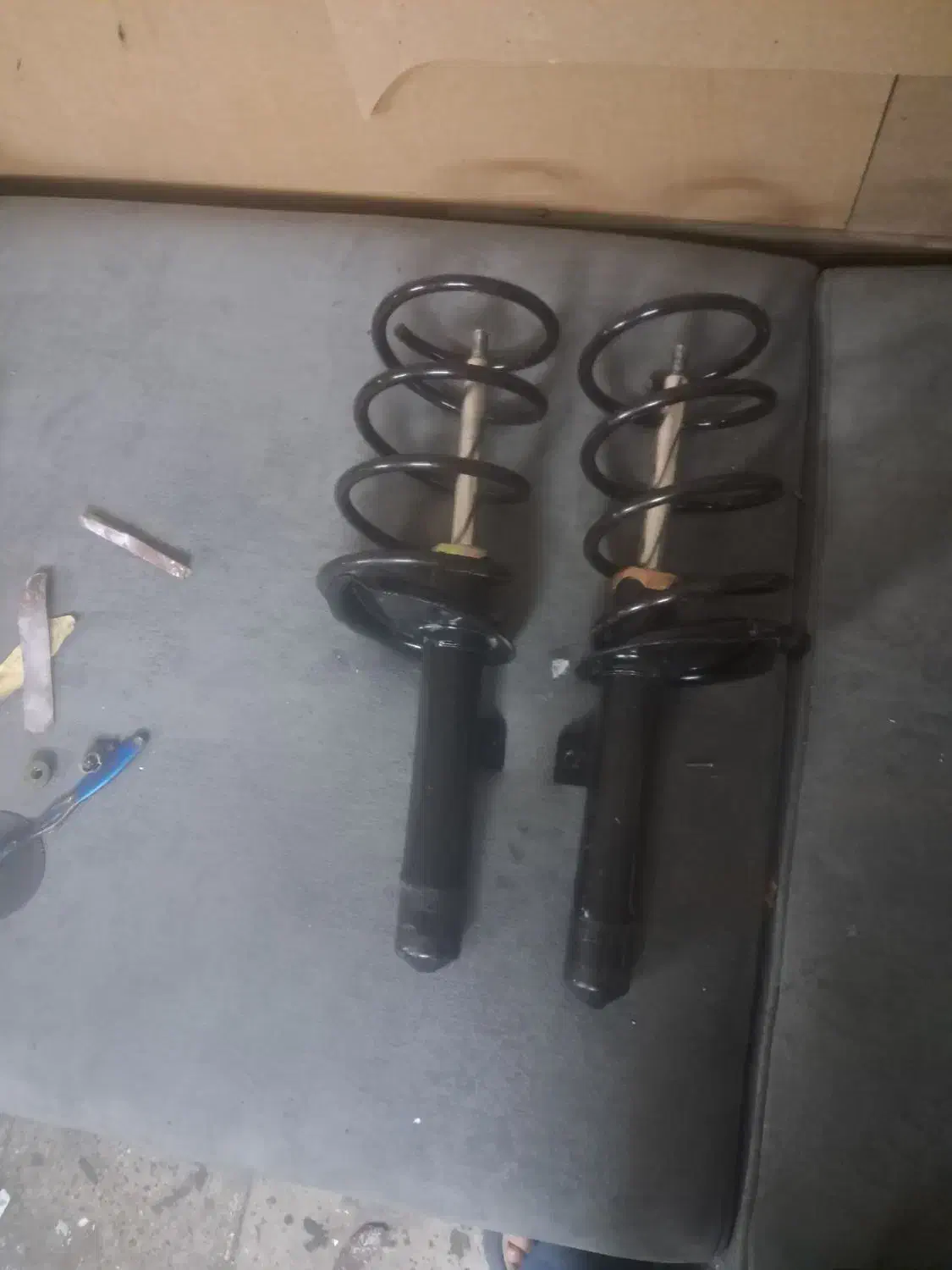 کمک فنر۲۰۷|قطعات یدکی و لوازم جانبی|تهران, نعمتآباد|دیوار