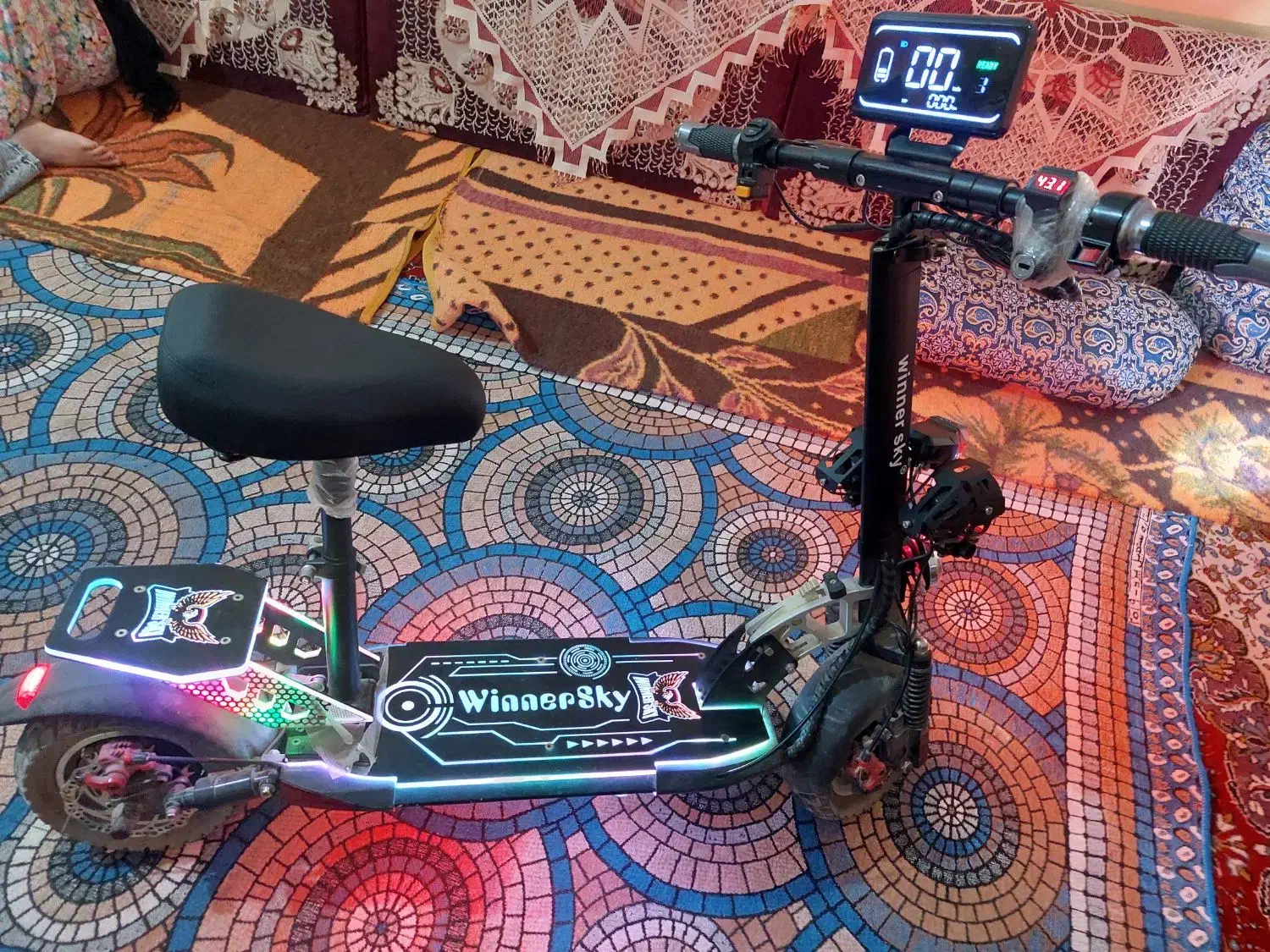 اسکوتر برقی  مانیتور دار|دوچرخه، اسکیت، اسکوتر|فاریاب, |دیوار