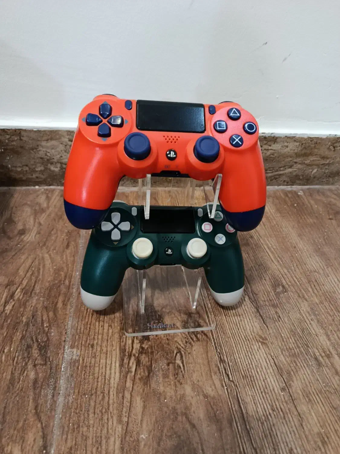 دسته ps4 در حد آک|کنسول، بازی ویدئویی و آنلاین|رشت, یخسازی|دیوار