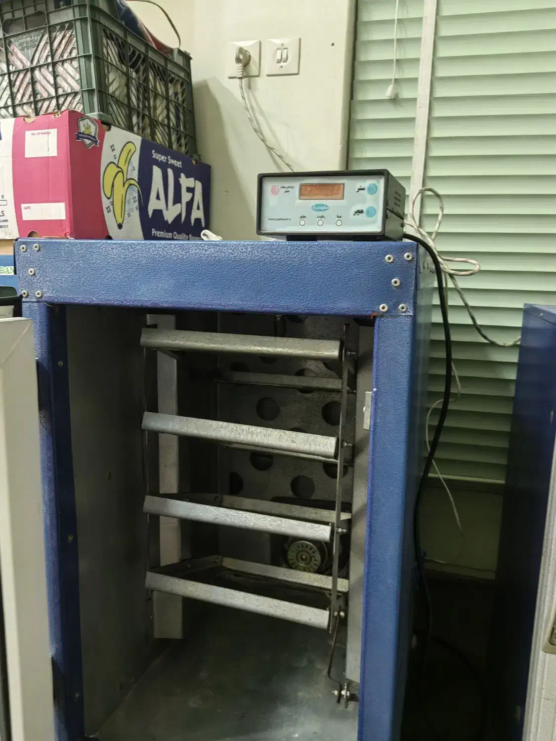 دستگاه جوجه کشی ۱۶۸ تایی|لوازم جانبی حیوانات|شهرضا, |دیوار