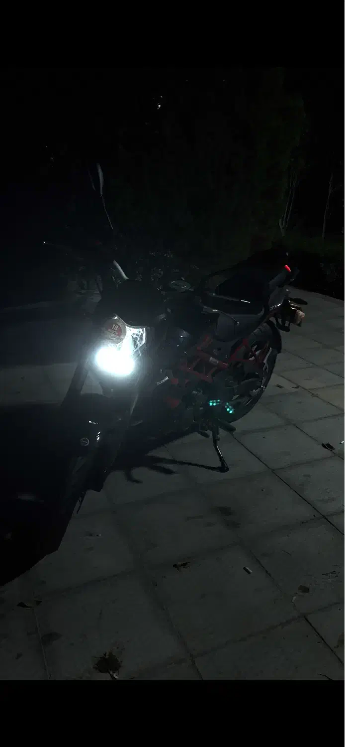 بنلی ۲۵۰ تک سیلندر|موتورسیکلت|اصفهان, کارلادان|دیوار