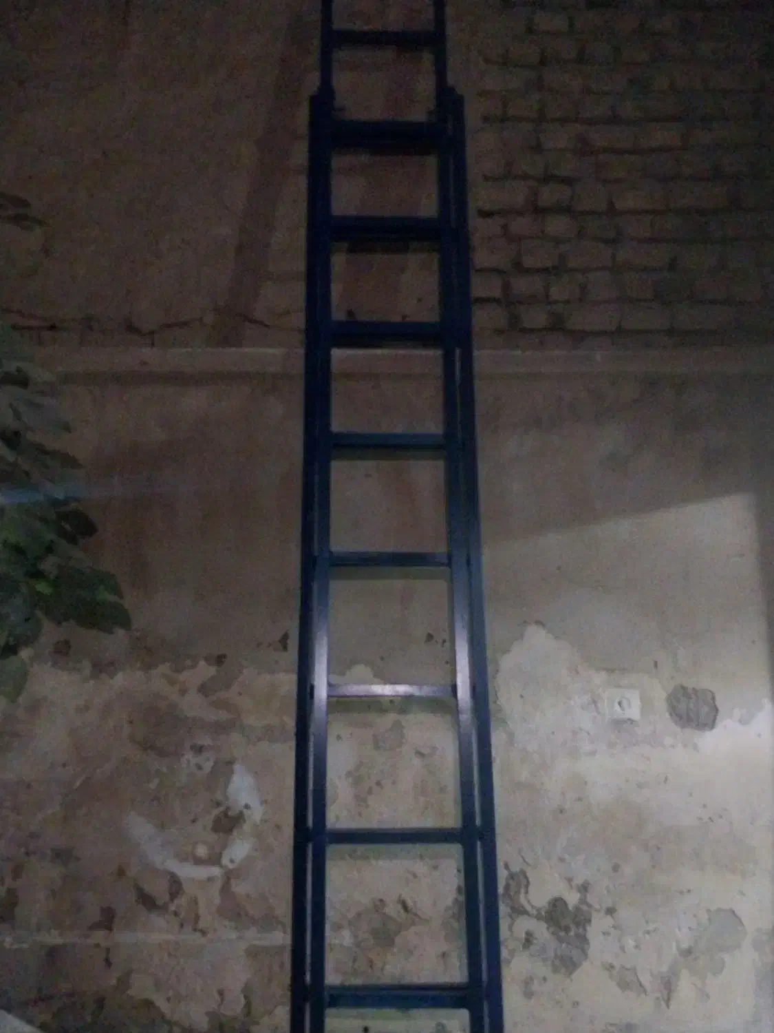 نردبان 6متری آهنی|ابزارآلات|پاکدشت, خاتون آباد|دیوار