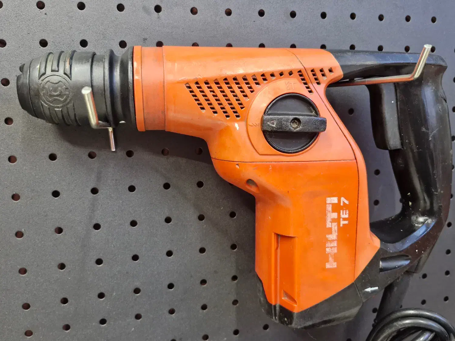 دریل هیلتی مدل TE 7 در حد نو|ابزارآلات|تهران, جمال‌زاده|دیوار