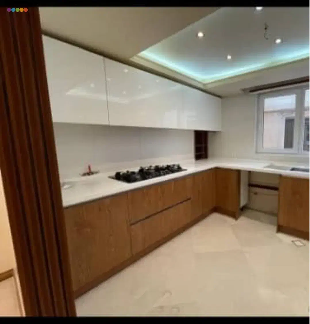 قیطریه 195متر.3خواب. طبقه4 کلیدنخورده