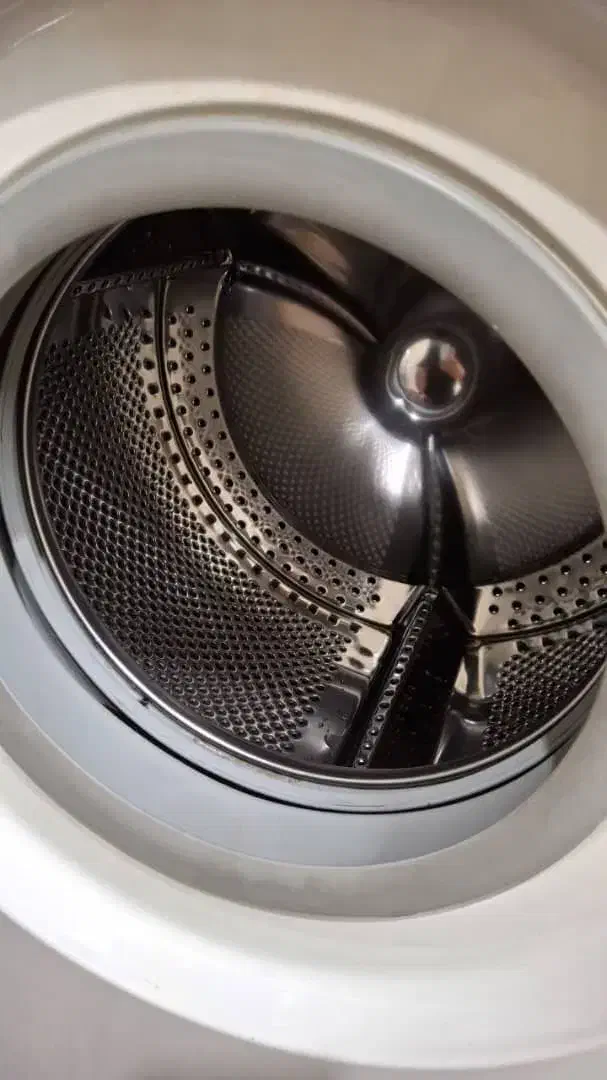 ماشین لباسشویی اندزیت ایتالیا|ماشین لباسشویی و خشککن لباس|تهران, سیروس|دیوار