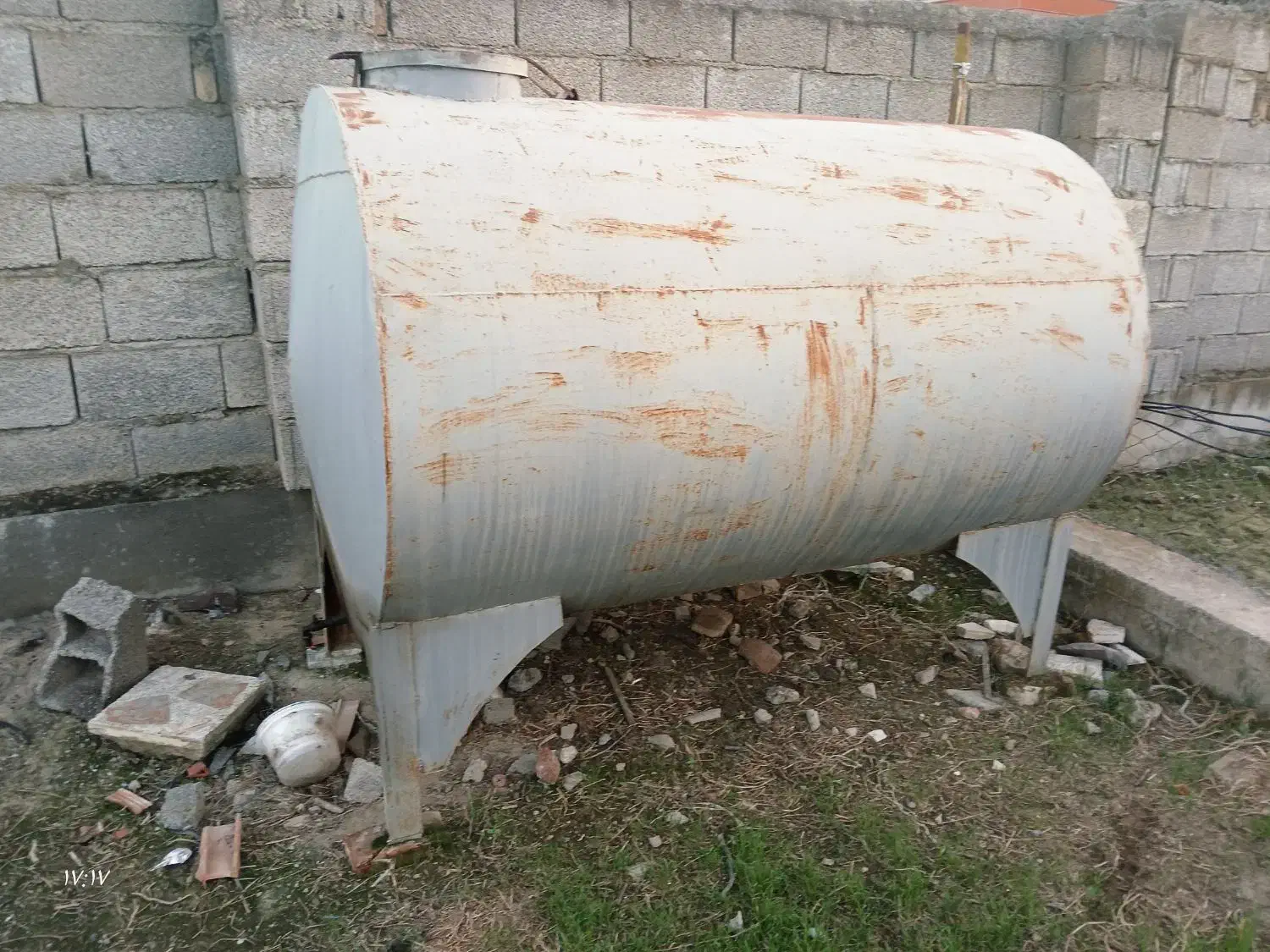 تانکر گازوئیل ورق زخیم ۲،۵|مصالح و تجهیزات ساختمان|سیمین شهر, |دیوار